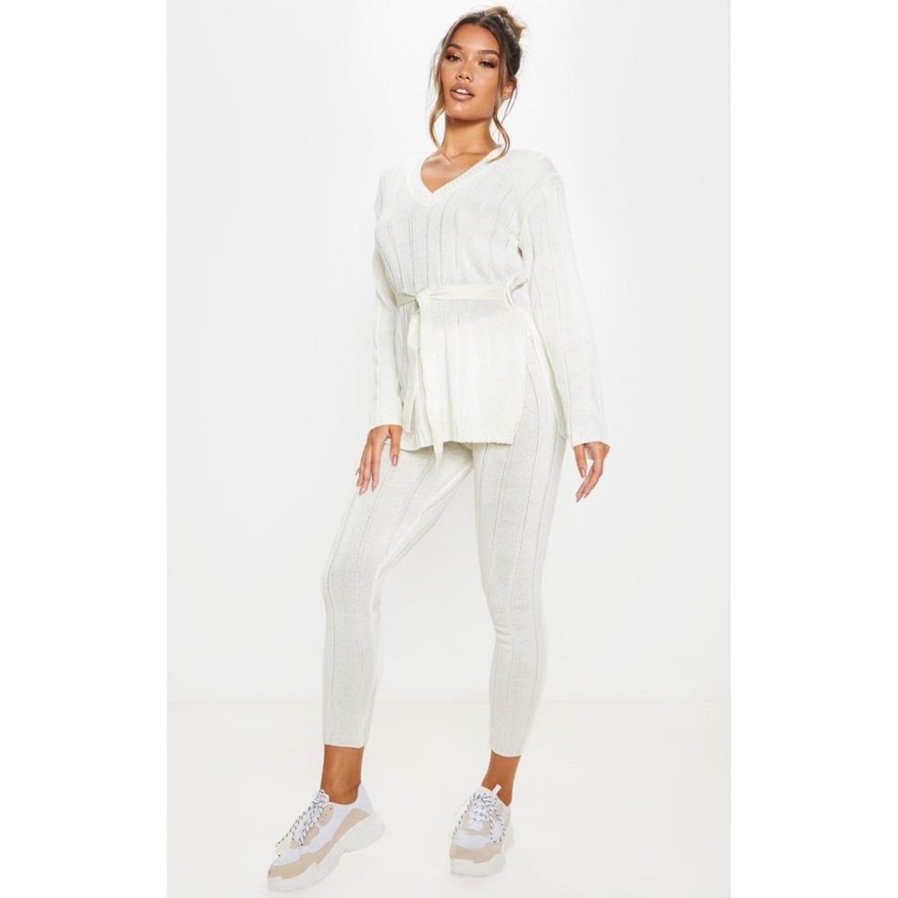 PLT Lounge Set